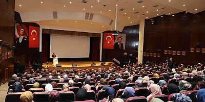 Prof. Dr. Mehmet Görmez, ERÜ’de Konferans Verdi