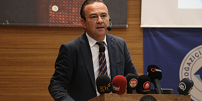 Prof. Dr. Özener Kayseri'de 