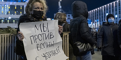 Rusya'da 'savaşa hayır' gösterileri devam ediyor