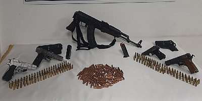 Sarız'da AK-47 kalaşnikof piyade tüfeği ve 4 tabanca ele geçirildi