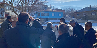 Sarız'da İncelemelerde Bulunan Büyükkılıç  şimdilik 147 ağır hasarlı yapı var