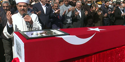 Şehit Asteğmen Abdullah Kürşat Kupşen son yolculuğuna uğurlandı