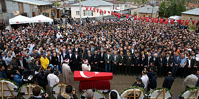 Şehit Piyade Uzman Çavuş Ömer Yıldırım, Sivas'ta son yolculuğuna uğurlandı