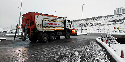 Talas Belediyesi karla mücadele ekibi çalışmalara başladı