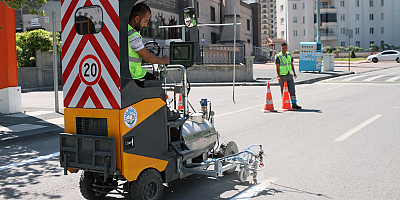 Talas Belediyesi kendi yolunu çizecek