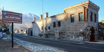 Talas'ın tarihi hamamı göz kamaştırıyor