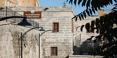 Talas Musiki Cemiyeti’nde bağlama kursuna kayıtlar başladı