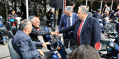 Talas'ta 59 engelli aracı ihtiyaç sahiplerine teslim edildi