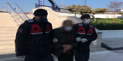 Tartıştığı oğlunu silahla öldürdü