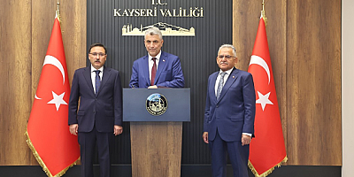Ticaret Bakanı Bolat'tan Kayseri Valiliği'ne ziyaret