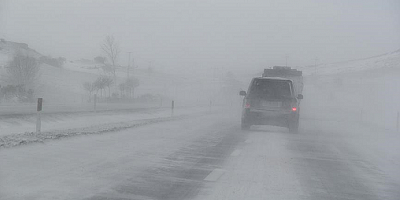 Tipi nedeniyle kapanan Sivas-Kayseri kara yolu ulaşıma açıldı