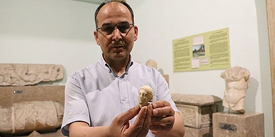 Tyana Antik Kenti'nde Roma dönemine ait mermerden kadın figürü bulundu