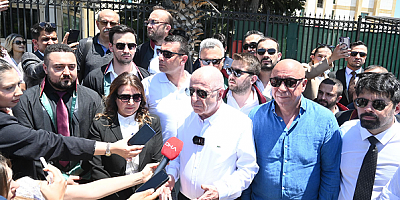 Ümit Özdağ, Antalya'da basın açıklaması yaptı