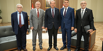Ümit Özdağ, KKTC Cumhurbaşkanı Ersin Tatar’ı Ziyaret Etti