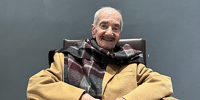 Usta senarist Safa Önal hayatını kaybetti
