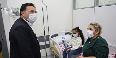 Vali Çiçek, KANKA Çocuk Hematoloji ve Onkoloji Hastanesi'ni ziyaret etti