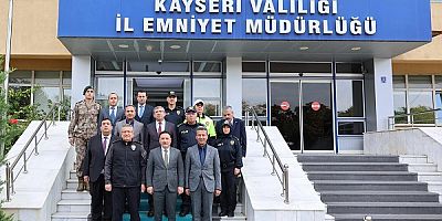 Vali Çiçek’ten İl Emniyet Müdürü Ergen’e Hayırlı Olsun Ziyareti