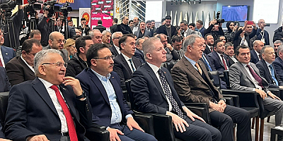 Vali Çiçek, Uluslararası İstanbul Mobilya Fuarı’nın Açılışına Katıldı