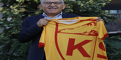 Vali Günaydın ile Büyükşehir Belediye Başkanı Büyükkılıç'tan Kayserispor'a tebrik