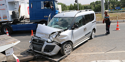 Yozgat'ta trafik kazasında 6 kişi yaralandı