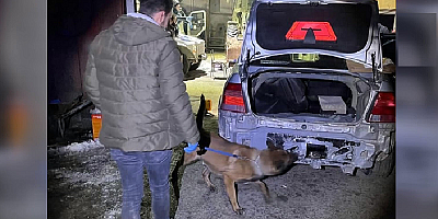 Yüksekova'da kullandığı araçta patlayıcı bulunan polis memuru tutuklandı
