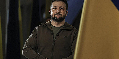 Zelenskiy, Rus güçlerinin Kremençuk'taki bir alışveriş merkezini vurduğunu bildirdi